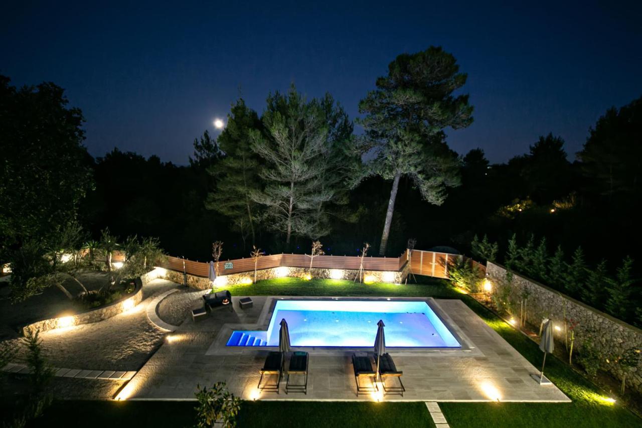 Filia Stone Villa Gouvia Exterior foto